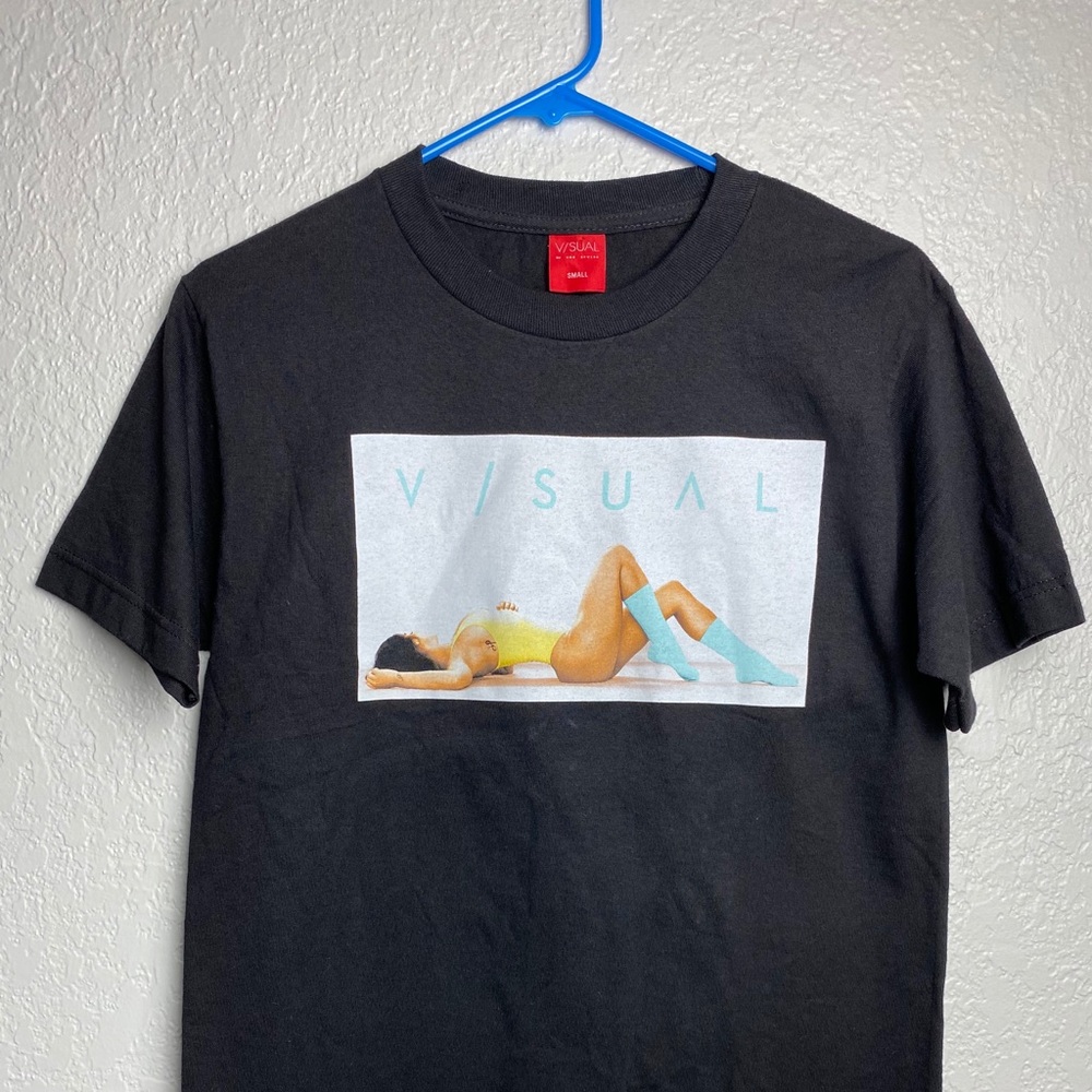 Visuals Tee